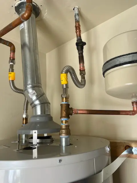Water heater installation and plumbing repair in Springfield - Belmont